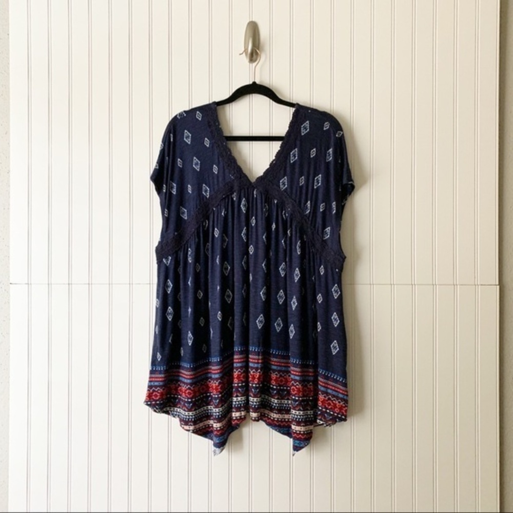 Love on a Hanger Border Print Blouse